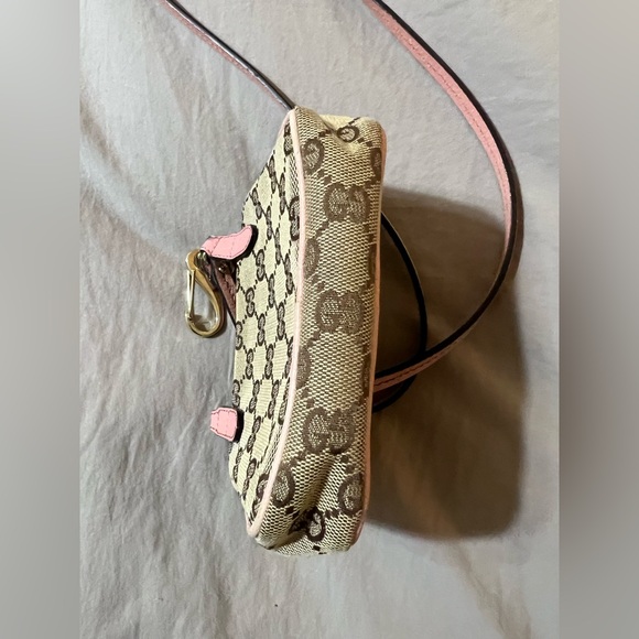 Gucci Bree Shoulder Bag - Picture 4 of 6